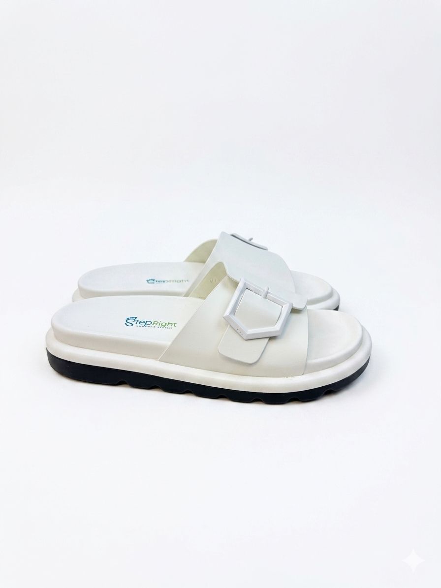 SANDALE 011